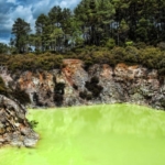 devils-bathtub1-700×469