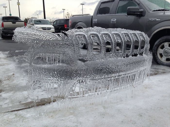 frozen-jeep